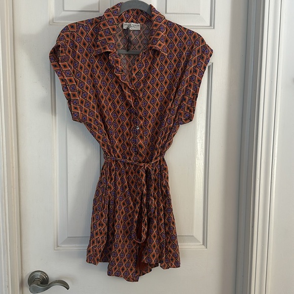 Dress forum sunny days romper geometric tassel button down small - Picture 4 of 10